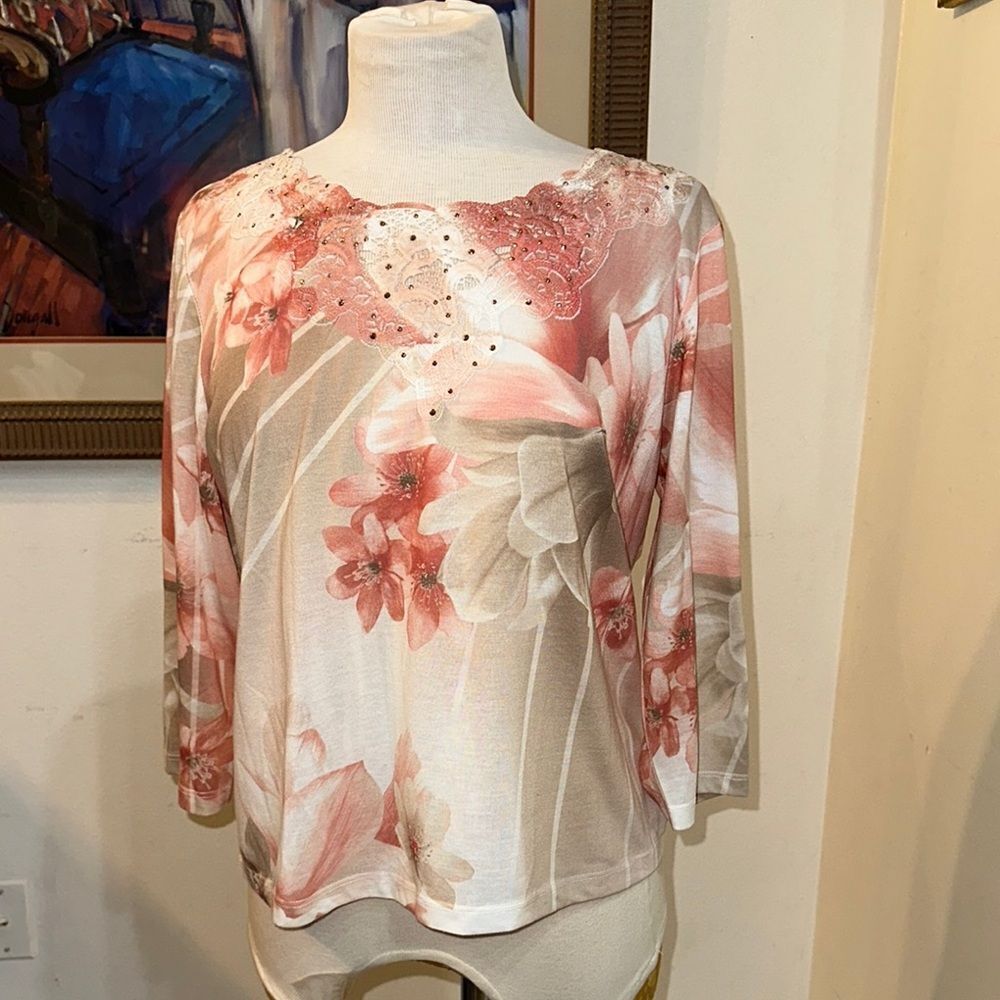 Alfred Dunner Floral Embellished Women's Top Size MP
